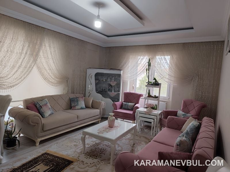 Karaman Mehmetbey Mahallesinde Satılık 3+1 daire